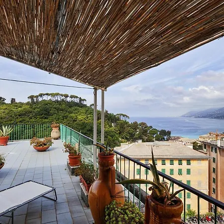 Lägenhet Stunning Sea View With Terrace In By Wonderful Italy